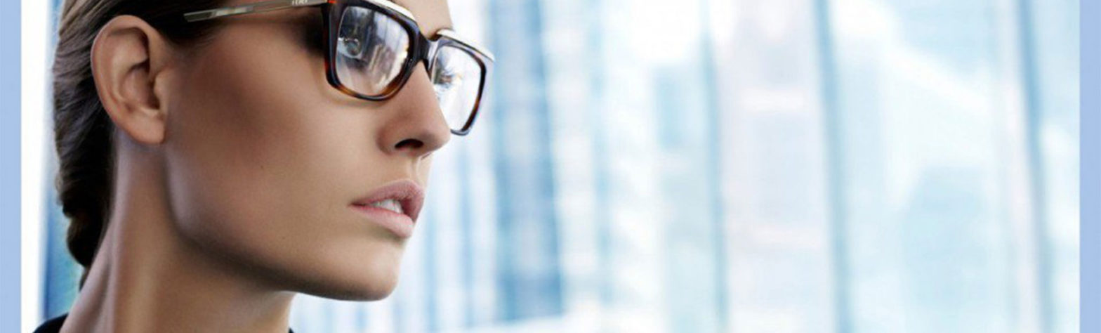 girl-wearing-sunglasses